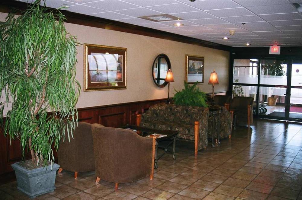Hampton Inn Стонтон Інтер'єр фото