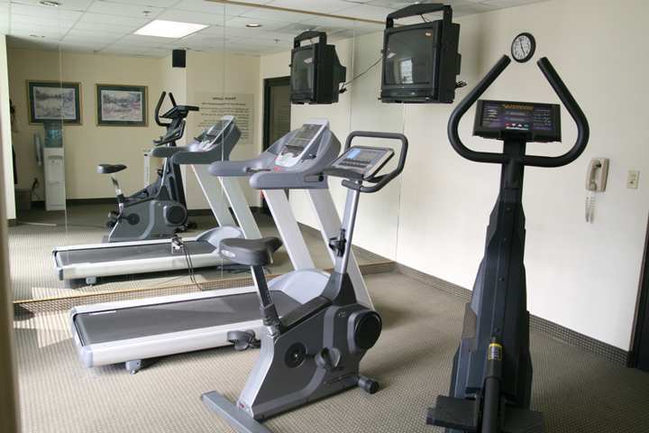 Hampton Inn Стонтон Зручності фото
